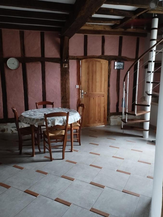 Appartement, Vue Sur Les Pyrenees Pouillon Esterno foto